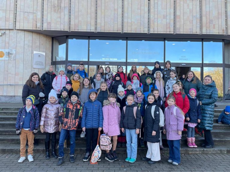 Sestdienā uz Rīgu orķestri klausīties, muzejā izspēlēties un kartupelīšus frī paēst!